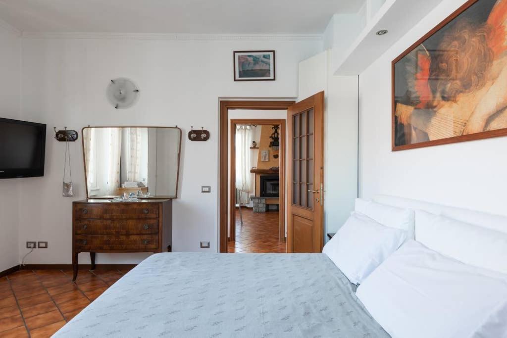 Casa Emi Apartment Лецено Екстериор снимка